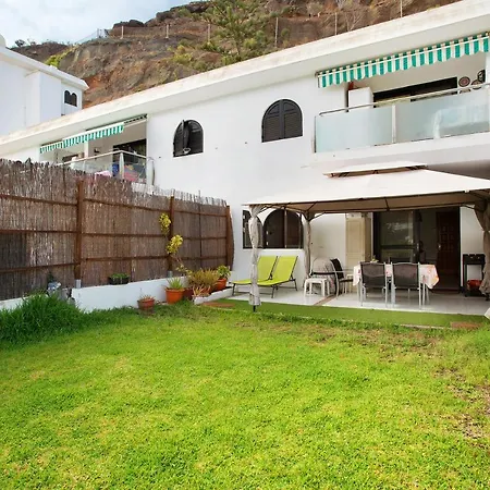 Apartment Residencial Sol 2 *